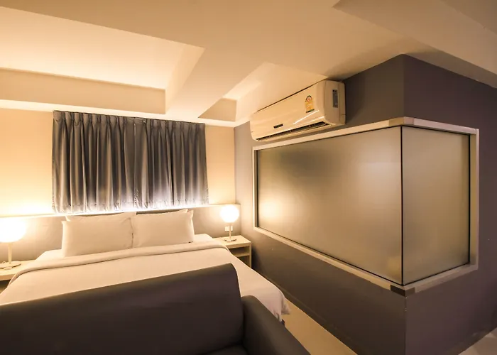 Hotel Cmyk Boutique 3*