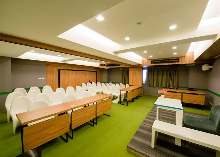 Hotel Cmyk Boutique 3*