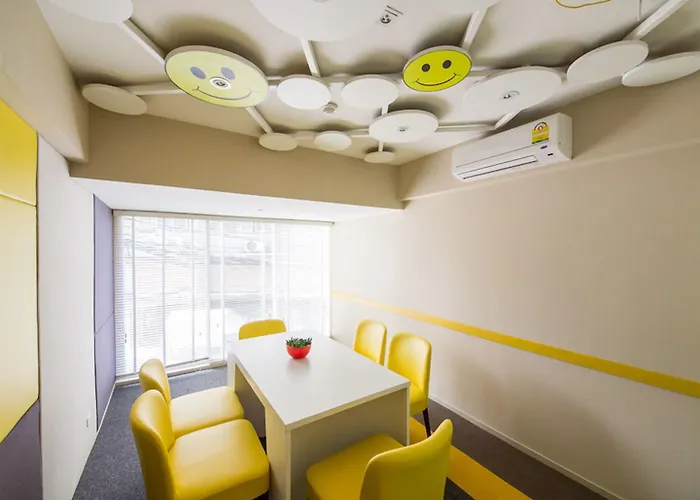 Hotel Cmyk Boutique Bangkok