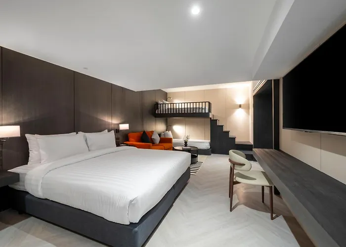 Cmyk Boutique Hotel 3*