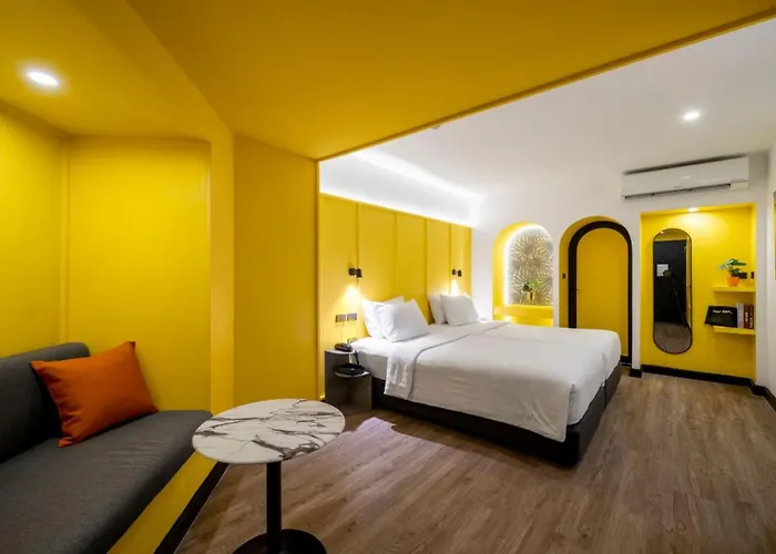 Hotel Cmyk Boutique Bangkok