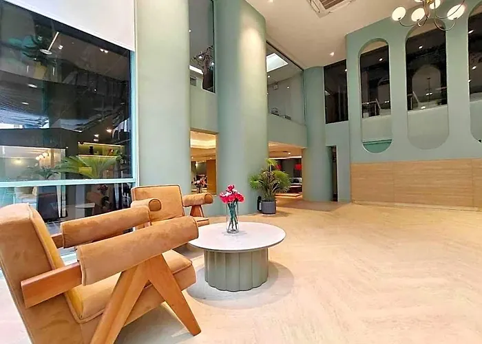 Hotel Cmyk Boutique 3*